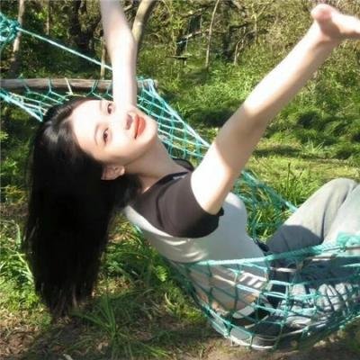 裸女行尸